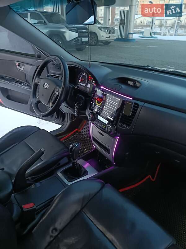 Седан Kia Magentis 2007 в Хмельницком