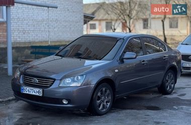 Седан Kia Magentis 2008 в Калиновке