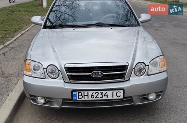 Седан Kia Magentis 2004 в Черноморске