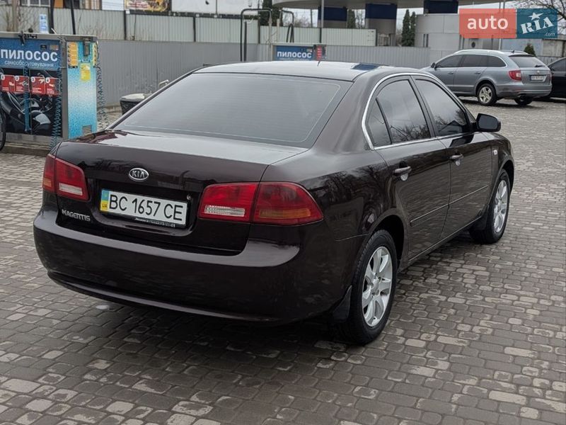 Седан Kia Magentis 2007 в Староконстантинове
