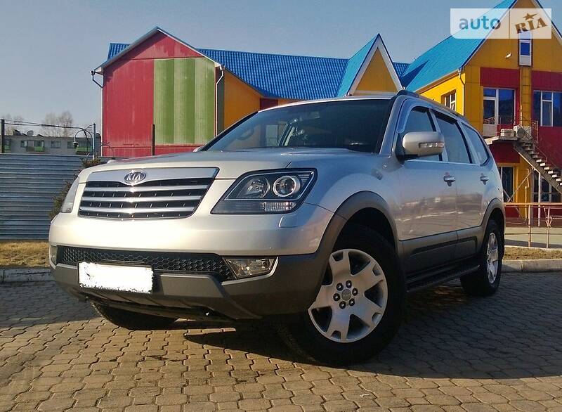 Позашляховик / Кросовер Kia Mohave 2011 в 