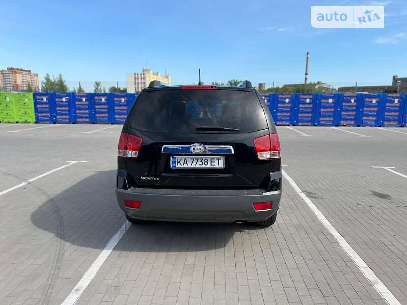 Позашляховик / Кросовер Kia Mohave 2010 в Вінниці