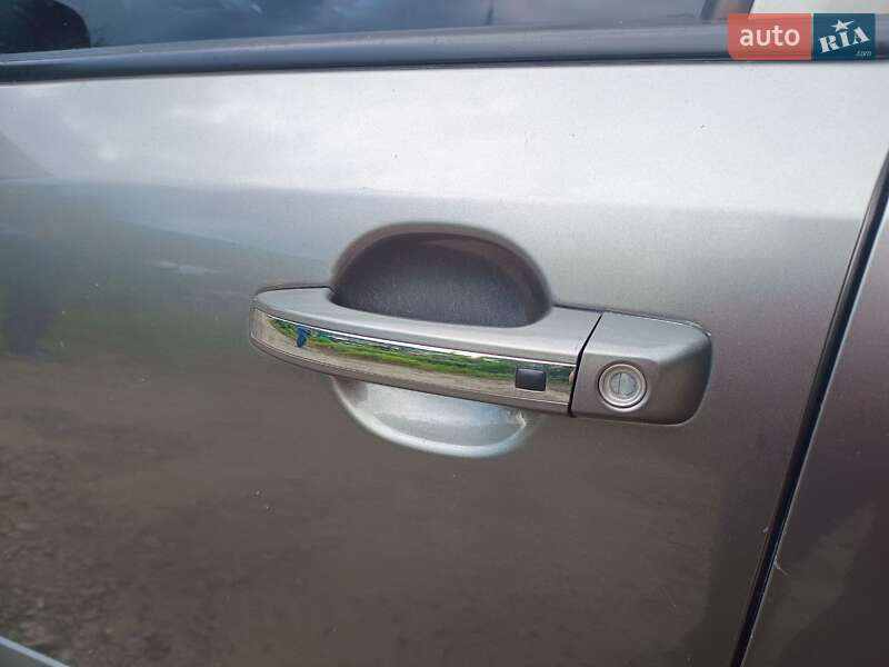 Внедорожник / Кроссовер Kia Mohave 2011 в Харькове