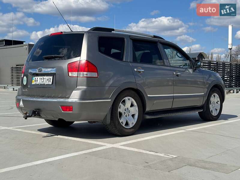Позашляховик / Кросовер Kia Mohave 2010 в Києві