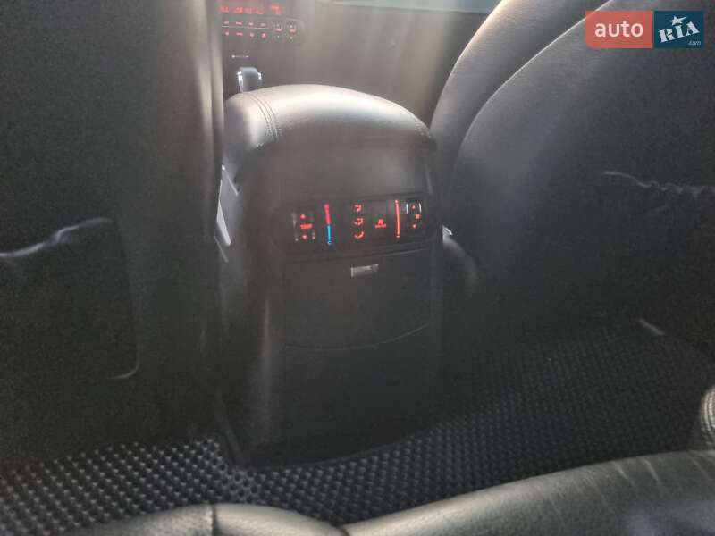 Внедорожник / Кроссовер Kia Mohave 2012 в Вишневом