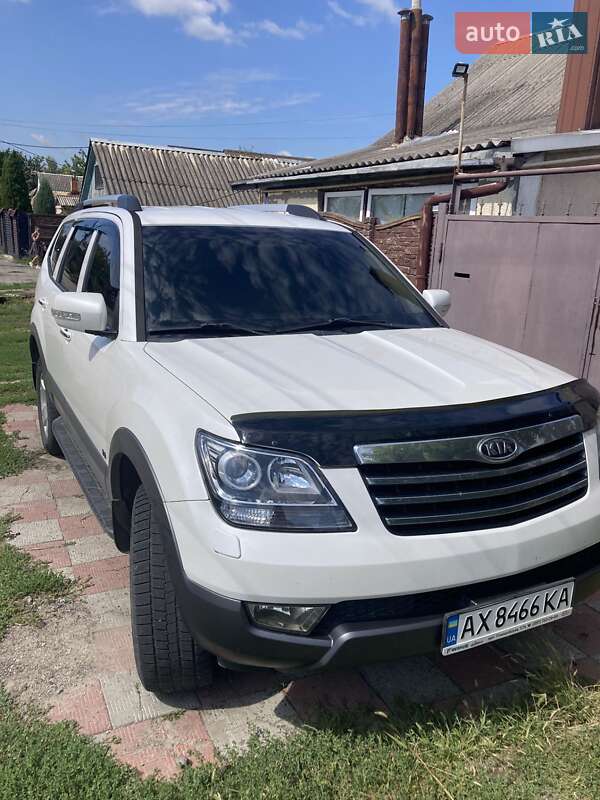 Kia Mohave 2011