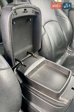 Внедорожник / Кроссовер Kia Mohave 2012 в 