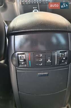 Внедорожник / Кроссовер Kia Mohave 2011 в 
