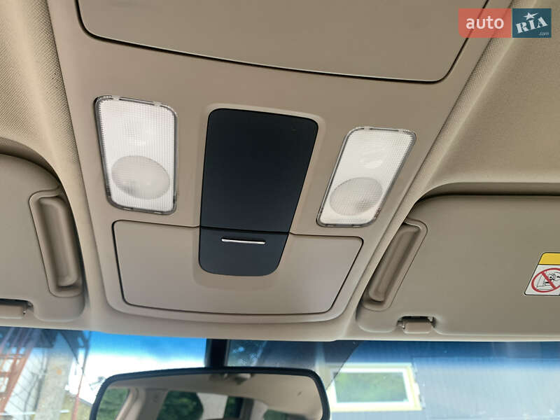 Позашляховик / Кросовер Kia Mohave 2011 в Немирові