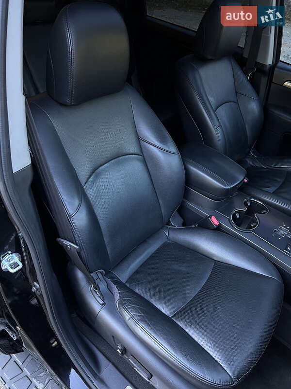 Внедорожник / Кроссовер Kia Mohave 2011 в Корсуне-Шевченковском