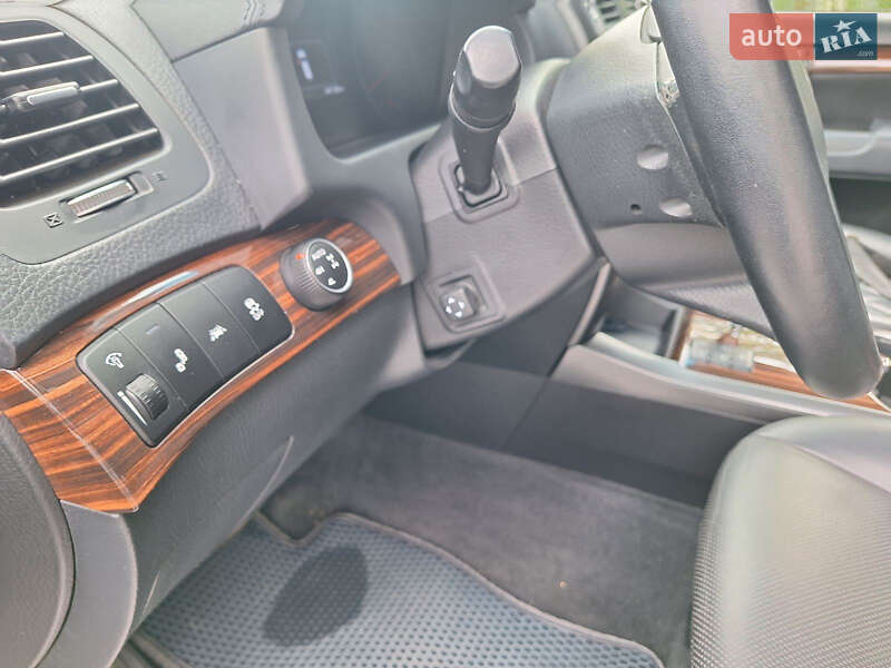 Внедорожник / Кроссовер Kia Mohave 2016 в Виннице фото 7 Внедорожник / Кроссовер Kia Mohave 2016 в Виннице