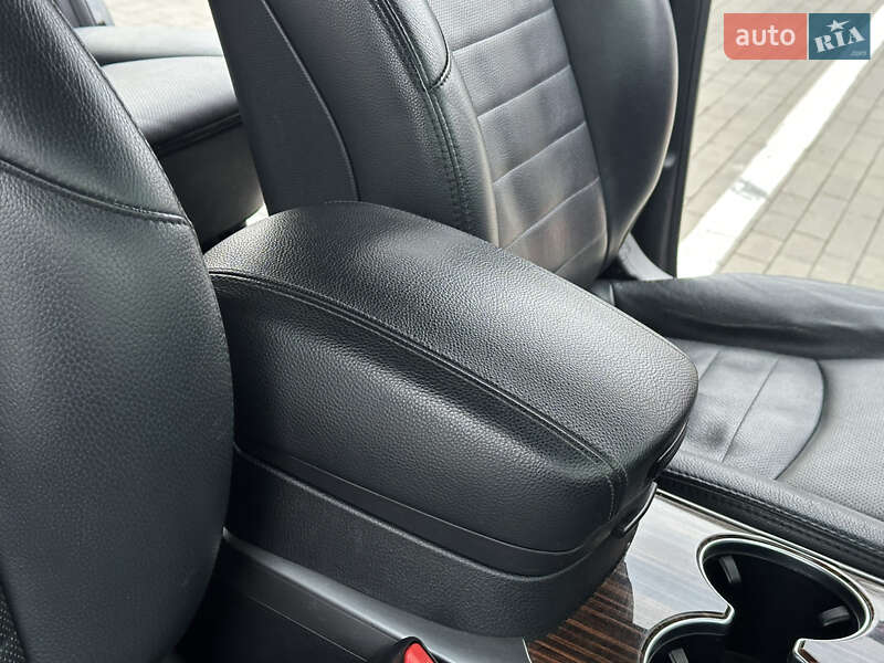 Внедорожник / Кроссовер Kia Mohave 2016 в Одессе фото 40 Внедорожник / Кроссовер Kia Mohave 2016 в Одессе