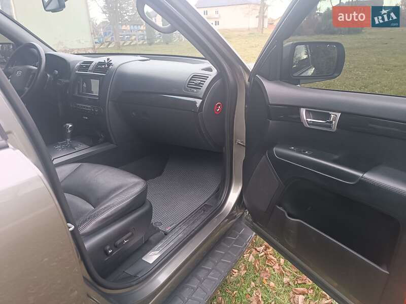 Позашляховик / Кросовер Kia Mohave 2011 в Коломиї