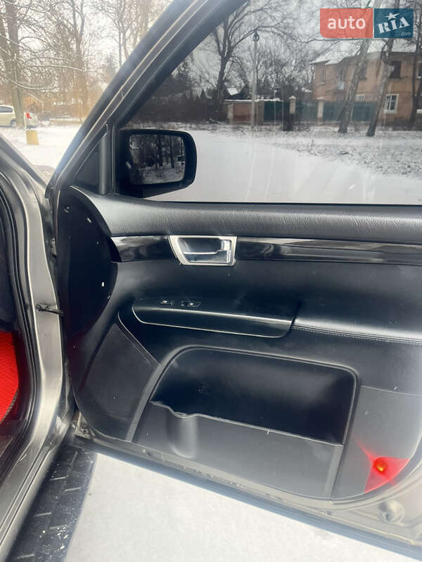 Внедорожник / Кроссовер Kia Mohave 2010 в Александрие фото 18 Внедорожник / Кроссовер Kia Mohave 2010 в Александрие