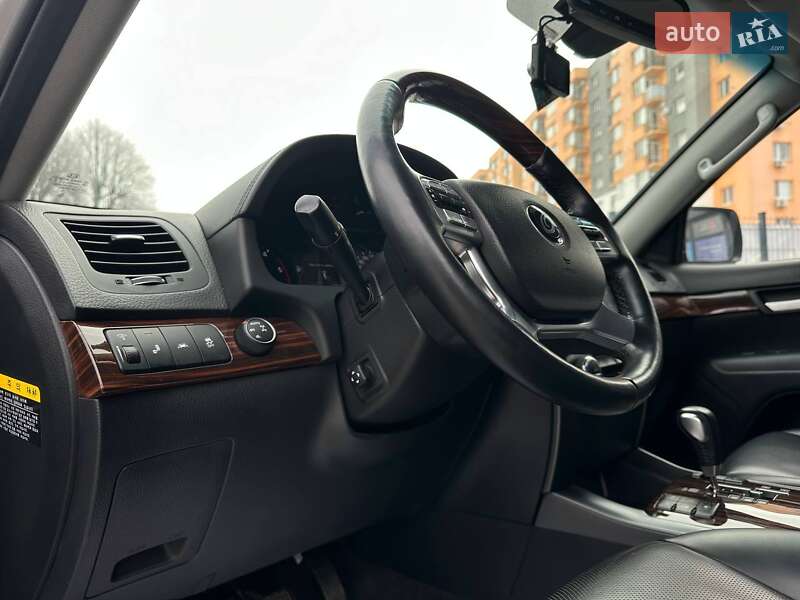 Внедорожник / Кроссовер Kia Mohave 2016 в Виннице