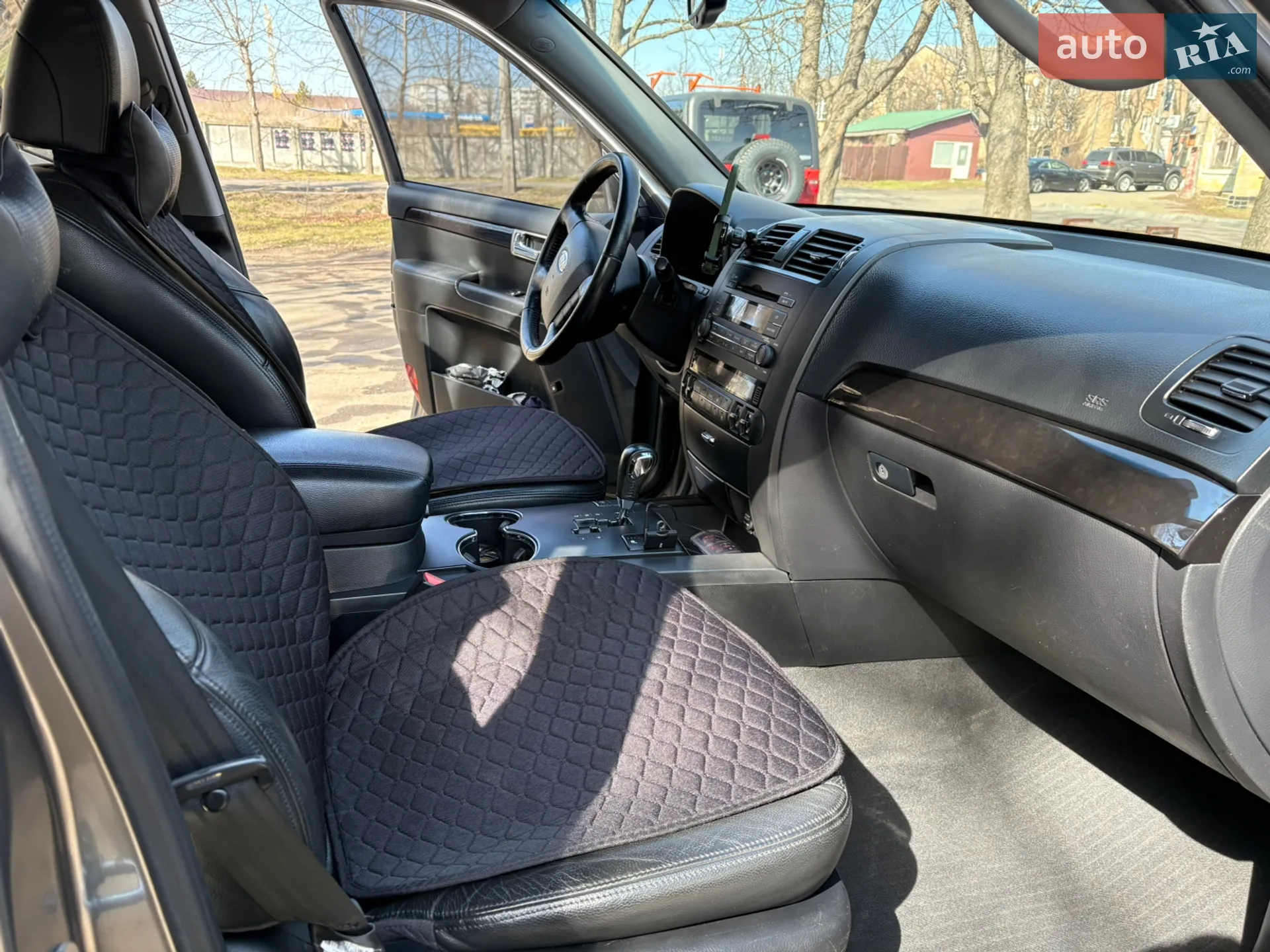 2010 Kia Mohave (Borrego) - мініатюра 10