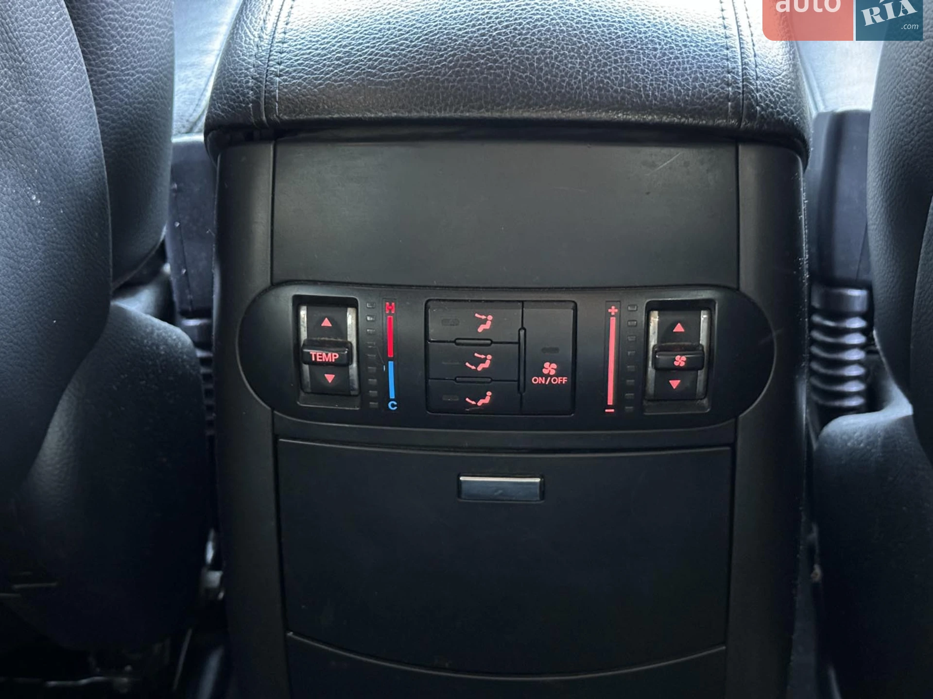 2010 Kia Mohave (Borrego) - мініатюра 28