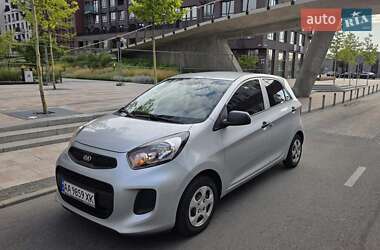 Хетчбек Kia Morning 2015 в Києві