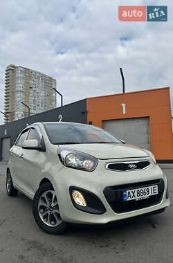 Хетчбек Kia Morning 2012 в Харкові