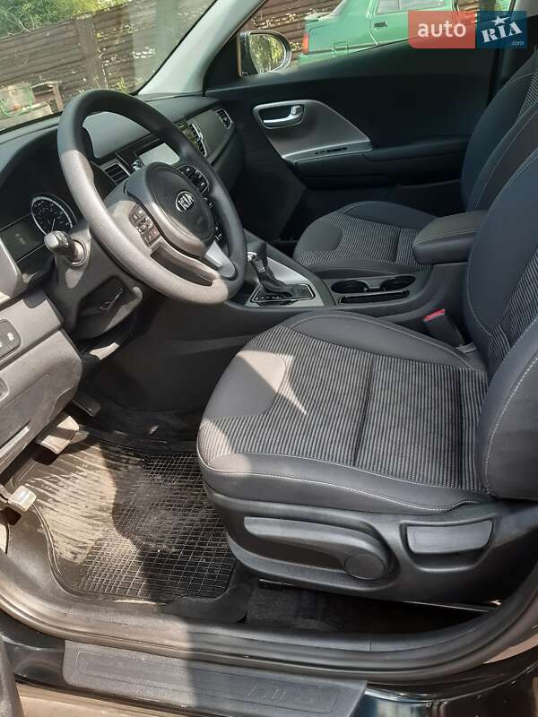 Позашляховик / Кросовер Kia Niro 2019 в Чернігові фото 10 Позашляховик / Кросовер Kia Niro 2019 в Чернігові