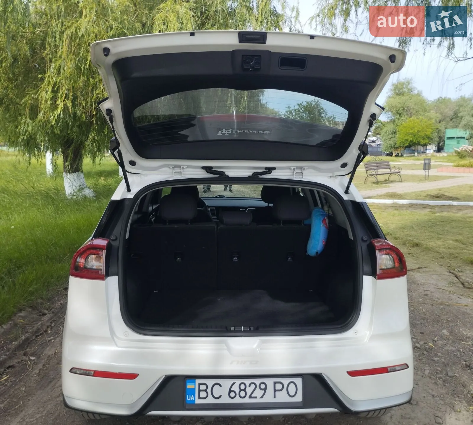 2017 Kia Niro - мініатюра 4