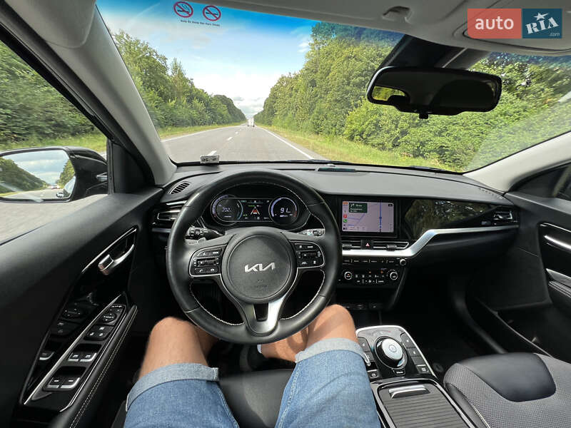 Позашляховик / Кросовер Kia Niro 2022 в Львові