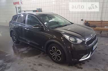 Позашляховик / Кросовер Kia Niro 2017 в Сумах