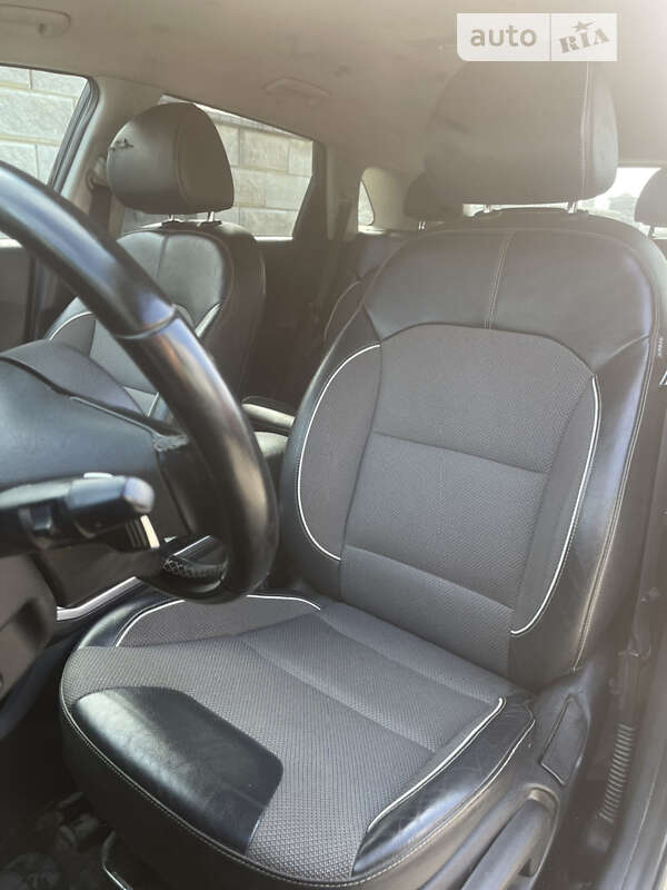 Позашляховик / Кросовер Kia Niro 2019 в Рівному