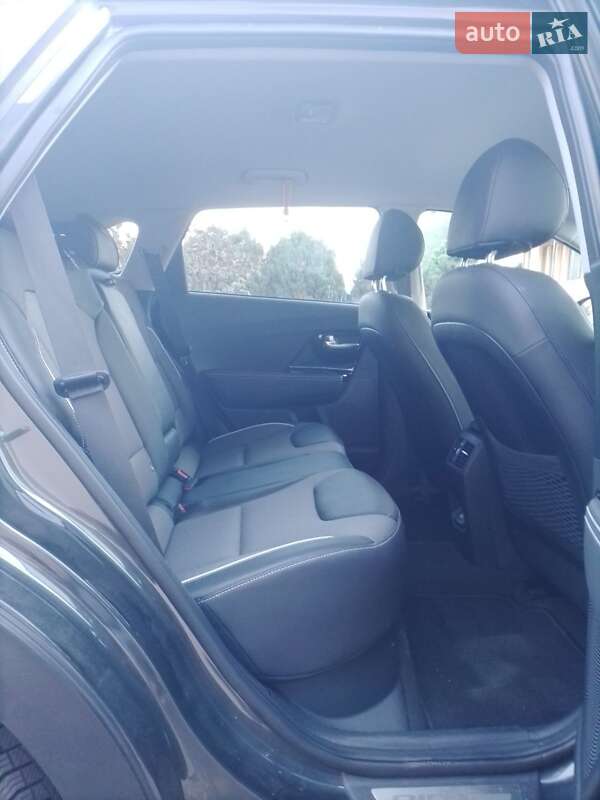 Внедорожник / Кроссовер Kia Niro 2020 в Киеве