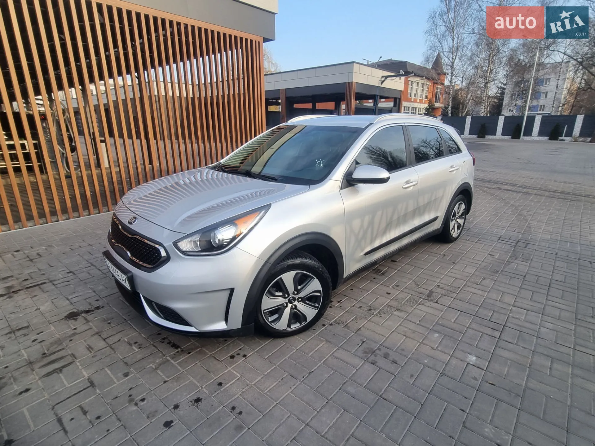 2016 Kia Niro - фото 1