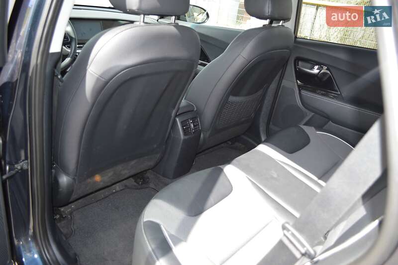 Внедорожник / Кроссовер Kia Niro 2021 в Ивано-Франковске