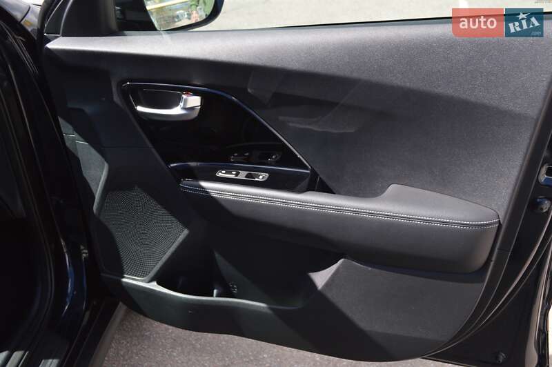 Внедорожник / Кроссовер Kia Niro 2021 в Ивано-Франковске