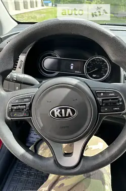Kia Niro 2017