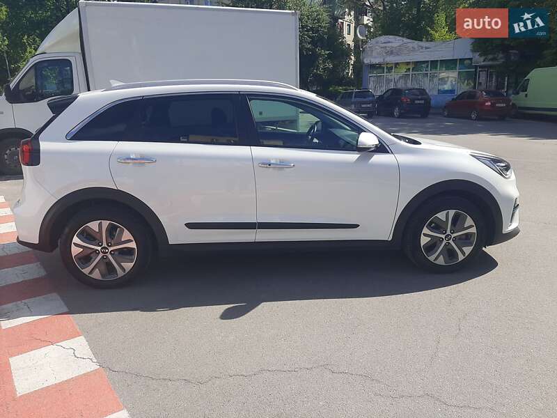 Позашляховик / Кросовер Kia Niro 2020 в Вінниці фото 7 Позашляховик / Кросовер Kia Niro 2020 в Вінниці
