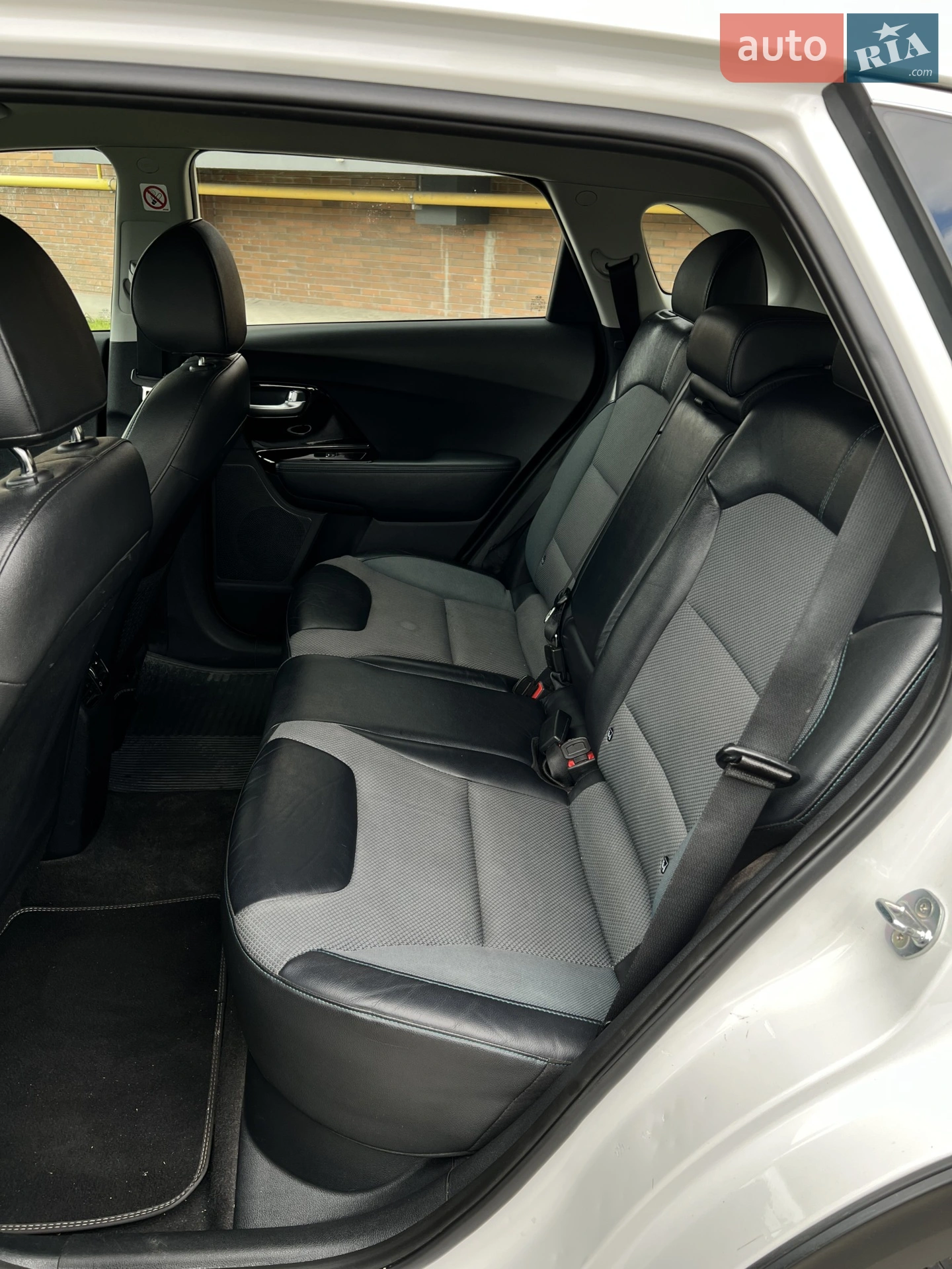 2019 Kia Niro - мініатюра 24