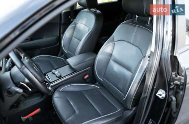 Внедорожник / Кроссовер Kia Niro 2019 в 