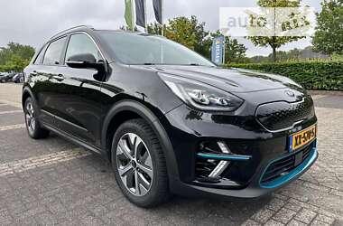 Внедорожник / Кроссовер Kia Niro 2019 в Дубно