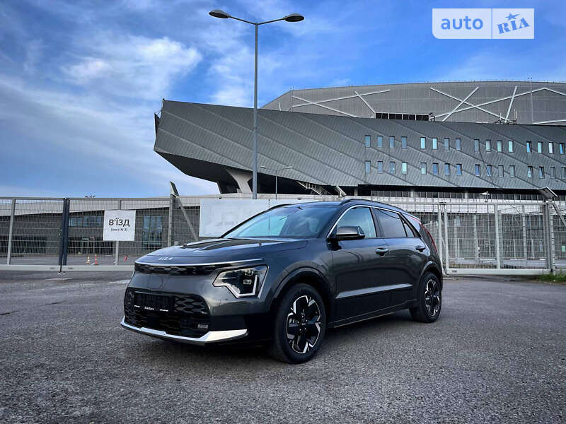 Внедорожник / Кроссовер Kia Niro 2023 в Львове