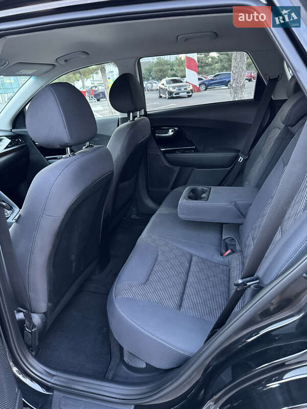 Позашляховик / Кросовер Kia Niro 2020 в Одесі