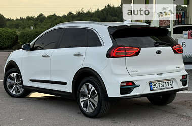 Внедорожник / Кроссовер Kia Niro 2021 в 