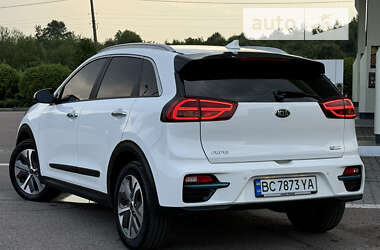 Внедорожник / Кроссовер Kia Niro 2021 в 