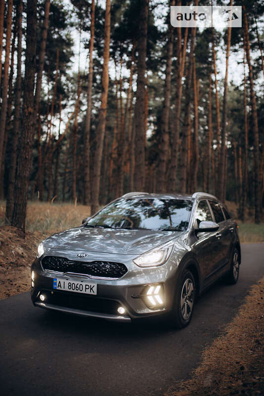 Внедорожник / Кроссовер Kia Niro 2016 в Переяславе