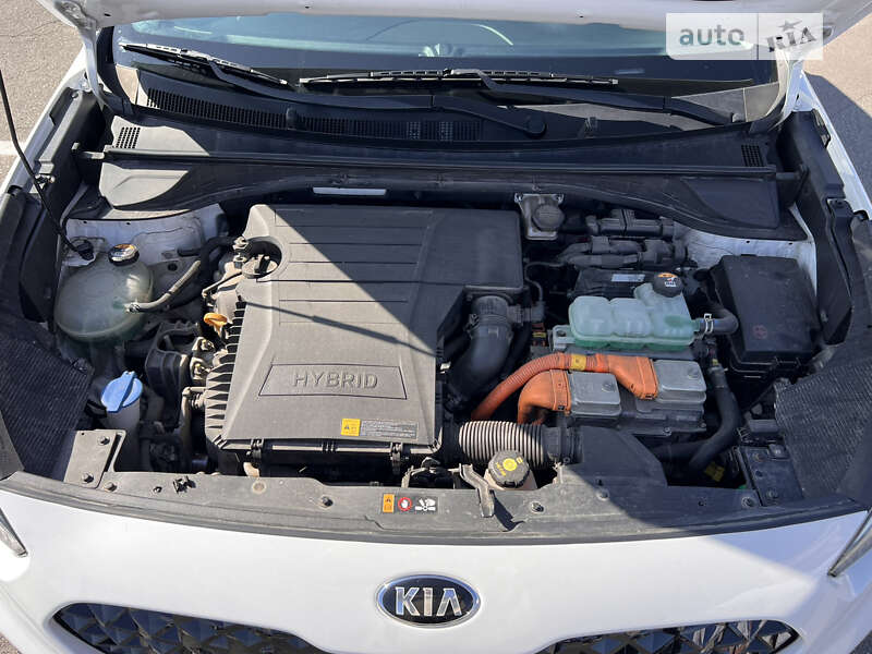 Внедорожник / Кроссовер Kia Niro 2019 в Киеве фото 18 Внедорожник / Кроссовер Kia Niro 2019 в Киеве