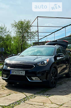 Позашляховик / Кросовер Kia Niro 2017 в Запоріжжі