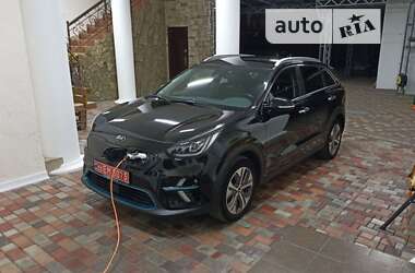 Внедорожник / Кроссовер Kia Niro 2020 в Умани