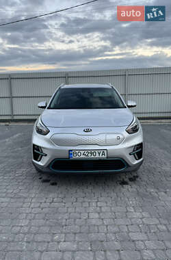 Внедорожник / Кроссовер Kia Niro 2020 в Тернополе