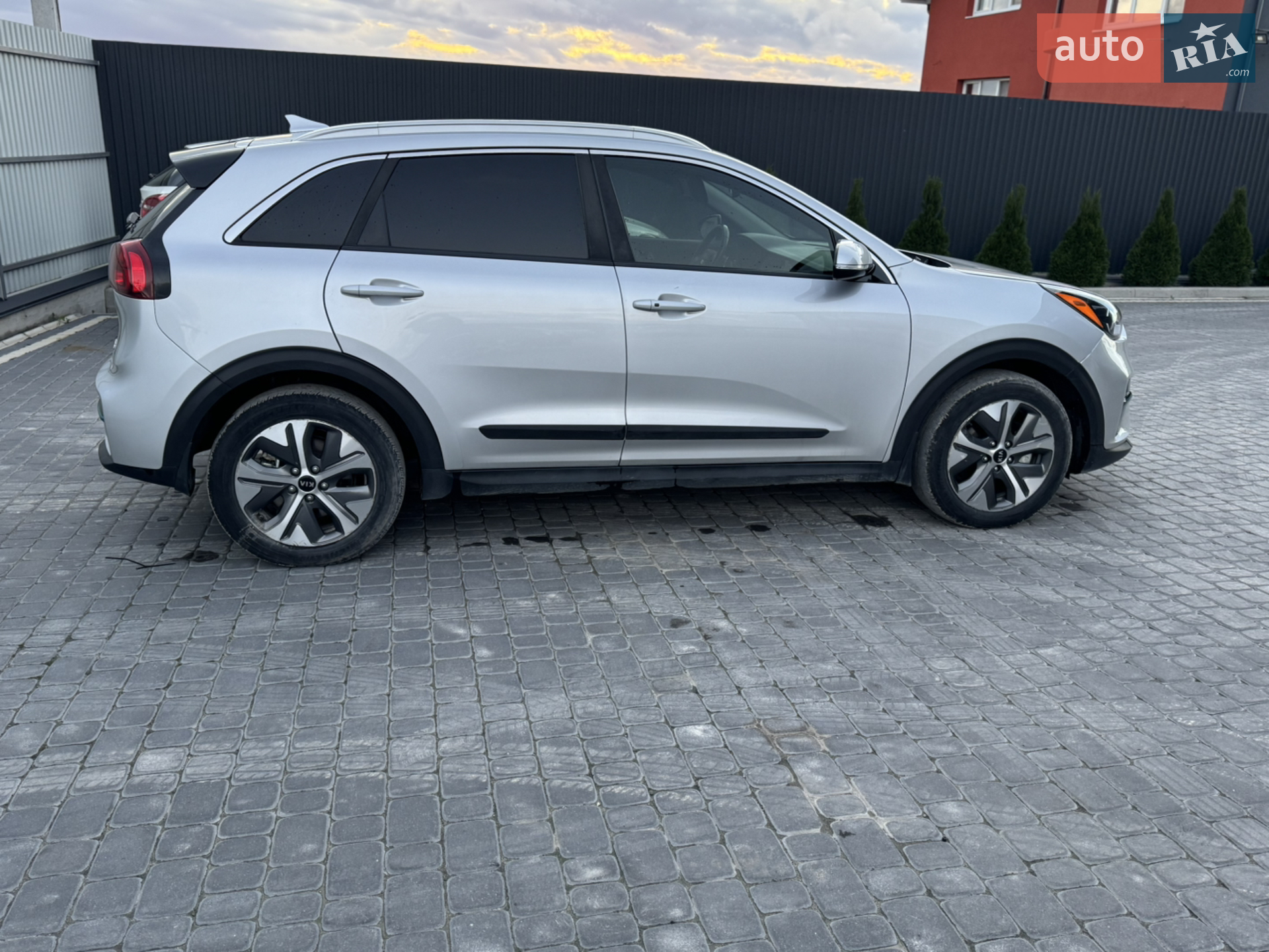 2020 Kia Niro - мініатюра 6