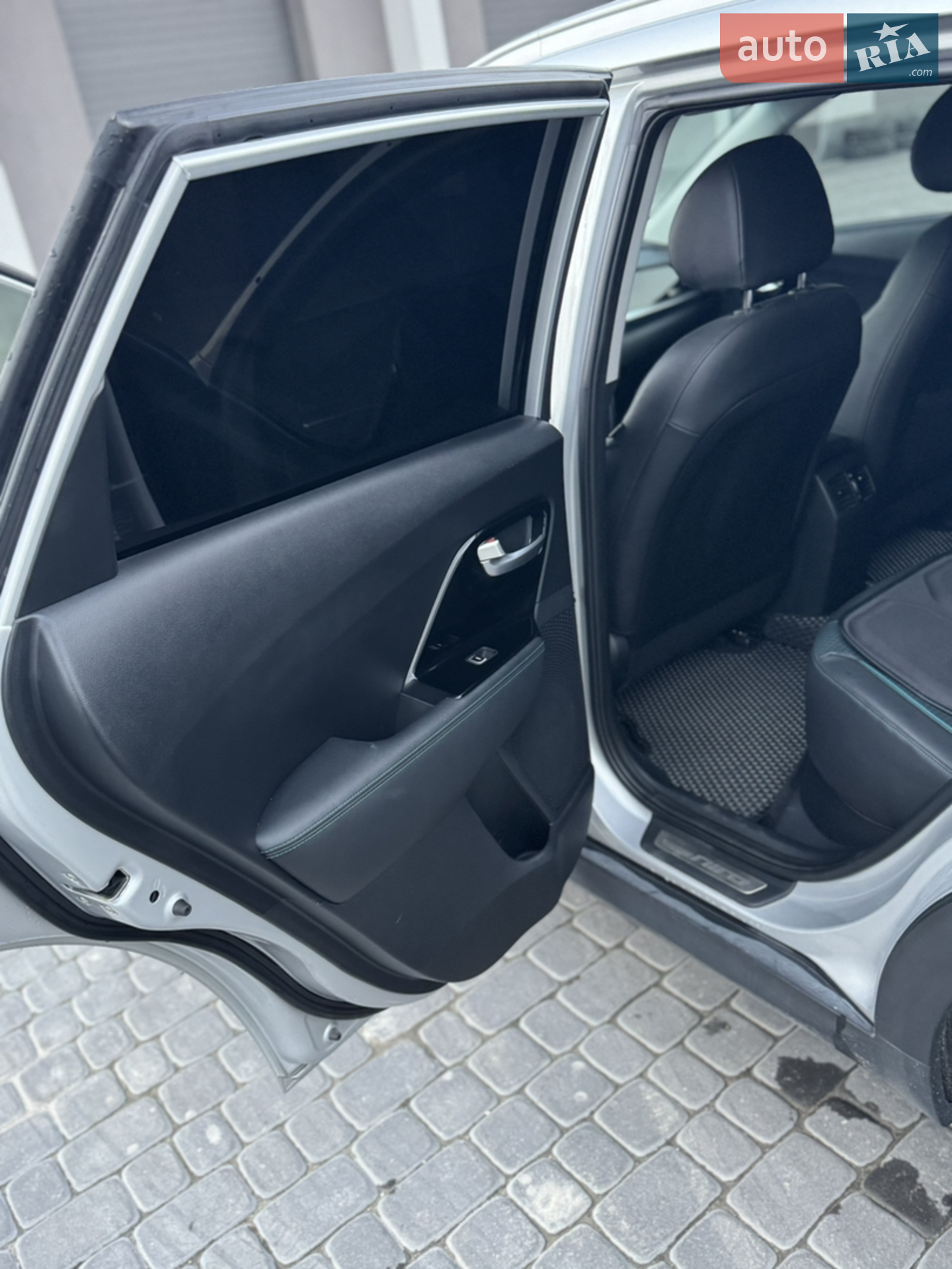 2020 Kia Niro - мініатюра 18