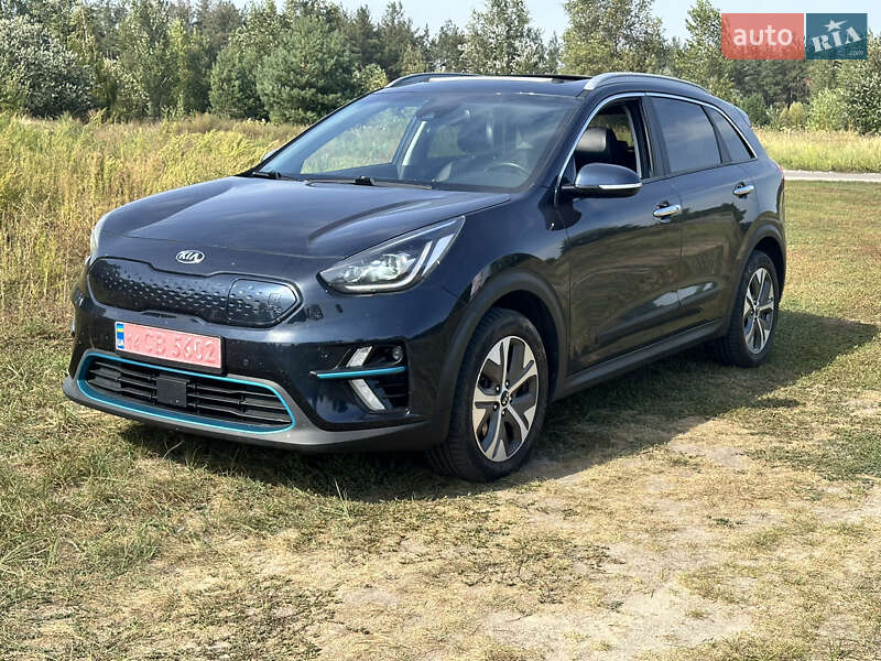 Внедорожник / Кроссовер Kia Niro 2021 в Обухове