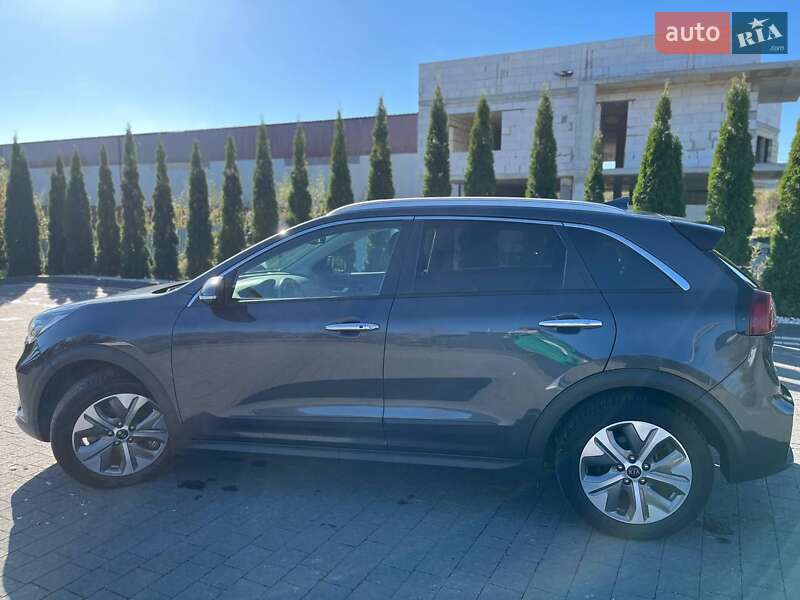 Позашляховик / Кросовер Kia Niro 2019 в Надвірній